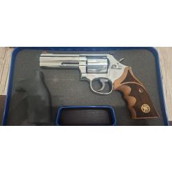 Smith et Wesson 686-6 canon 4 pouces