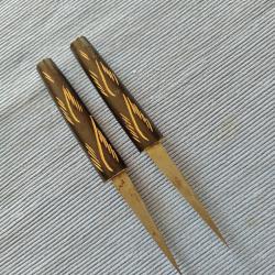 Double couteau lames fixes manches en bois noir