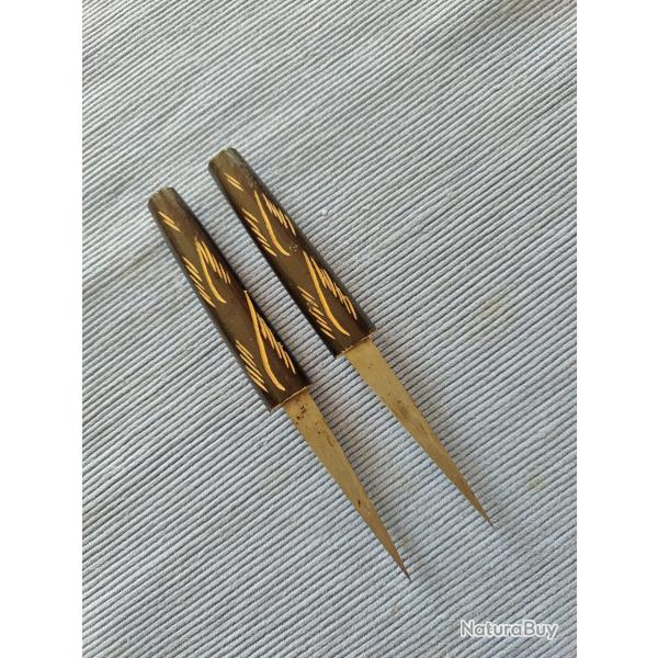 Double couteau lames fixes manches en bois noir