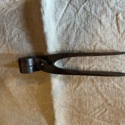 un moule a balles rondes de cal 17.5 mm