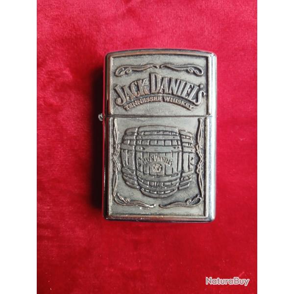 authentique briquet JACK DANIEL'S � essence