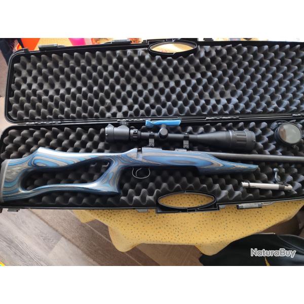 CZ455 THUMBHOLE BLUE vendu sans la lunette 22lr