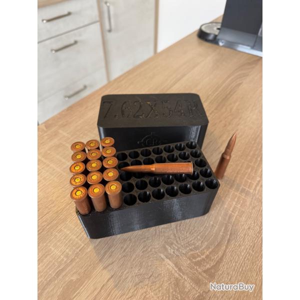 Bo�te munitions calibre 7.62x54R