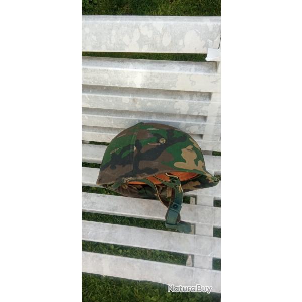 Casque US M1 parachutiste apr�s guerre pour l'arm�e Belge taille 58