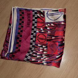 carr&eacute; foulard 100% soie vintage pierre balmain paris  90 x 90 CM