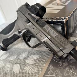 Smith and Wesson mp9 2.0 m&eacute;tal