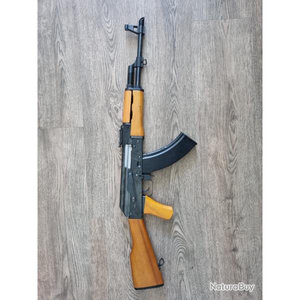 Cybergun AK47 CO2 Kalashnikov 4.5mm BB