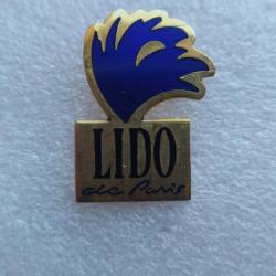 PINS CABARET LIDO PARIS COULEUR BLEU