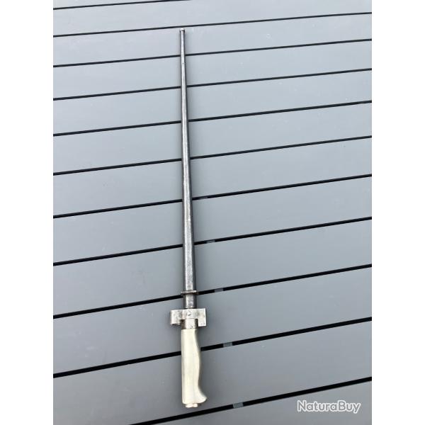 Ba�onnette Lebel au m�me num�ro