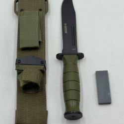 Couteau kandar avec &eacute;tui