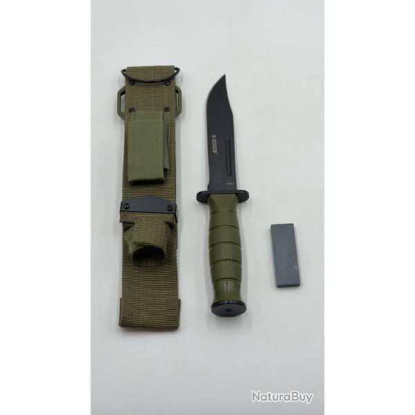 Couteau kandar avec �tui