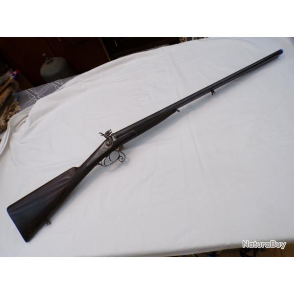 Tr�s �l�gant juxtapos� 16 � broches avec sa malette de transport.