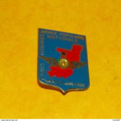 ARMEE POPULAIRE NATIONALE , FORCES AERIENNES , VAINCRE OU MOURIR&nbsp;,&nbsp;FABRICANT&nbsp;A.B PARIS&nbsp;, ETAT VOIR P