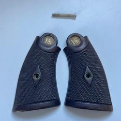 Paire de plaquettes grips Smith & Wesson carcasse K frame hand ejector 1905