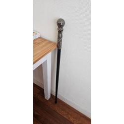 Canne &eacute;p&eacute;e