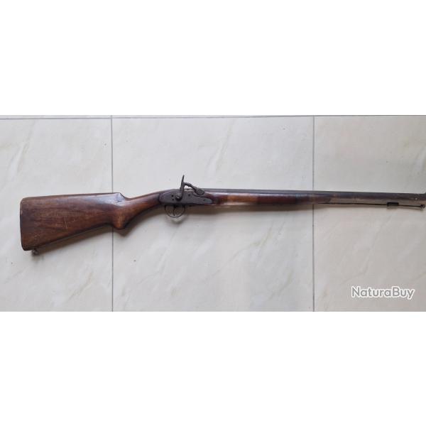 Fusil poudre noire marque inconnu � r�nover