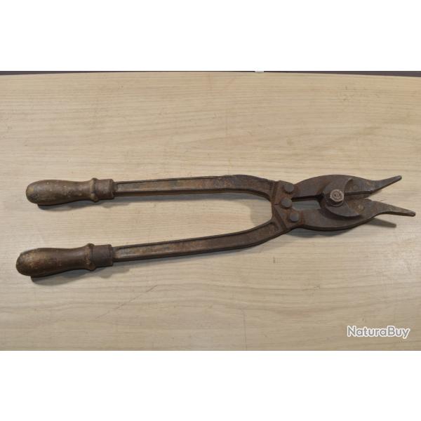 CISAILLE / Pince coupe  portative Allemand  WW1 Allemand  Equipement soldat  1914/1918 Outil