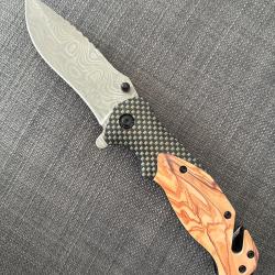 Couteau pliant coupe ceinture/brise vitre lame style damas