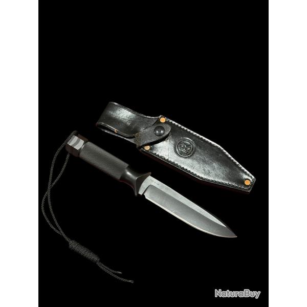 Magnifique Couteau Chris Reeve Mountaineer num�ro 82