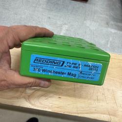 JEU D'OUTILS REDDING SIEGEUR MICROMETRIQUE + AUTRE  300 WIN MAG