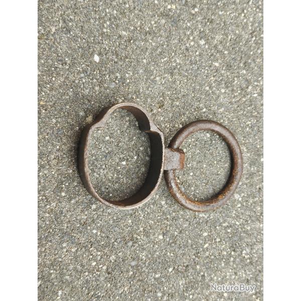 Grenadi�re de mousqueton Berthier ( mod�le sans garde main ) _ref0326 16