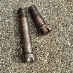Lot de deux vis de boitier longue et courte pour Mauser 98 origine G24t Idem VZ24