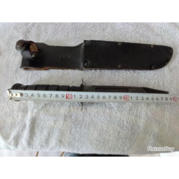 couteau KA-BAR