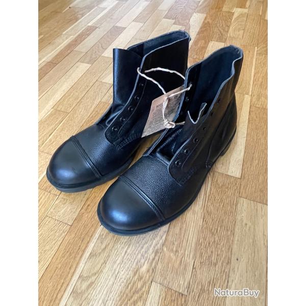 DMS boots de l'arm�e britannique neuves
