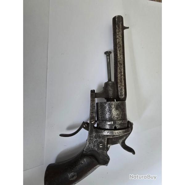 VENDS REVOLVER TYPE LEFAUCHEUX 7mm a broche