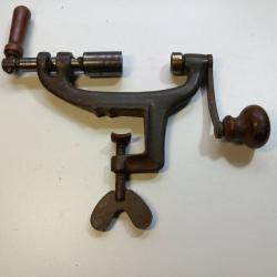 Sertisseur cartouches