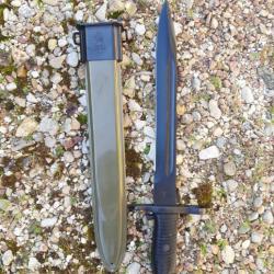 BA&Iuml;ONNETTE GARAND COURTE