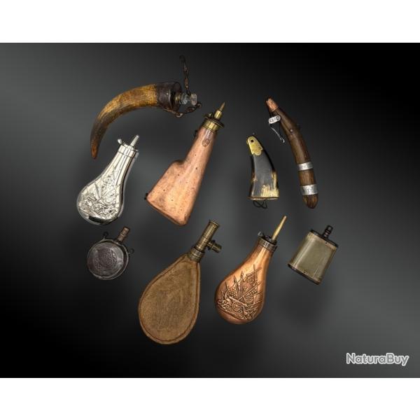 ENSEMBLE DE 9 POIRES � POUDRE EUROPE ET �TATS-UNIS, XVIII ET XIX�ME SI�CLE