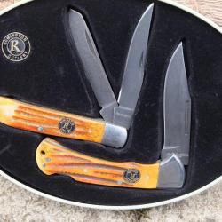 Lot de 2 Couteau Canif Remington Lames Acier Carbone Manche Os 1Cran Forc&eacute; 1Lockback Boite COllector
