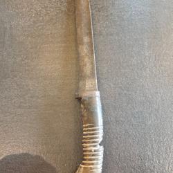 Couteau ancien origine inconnue