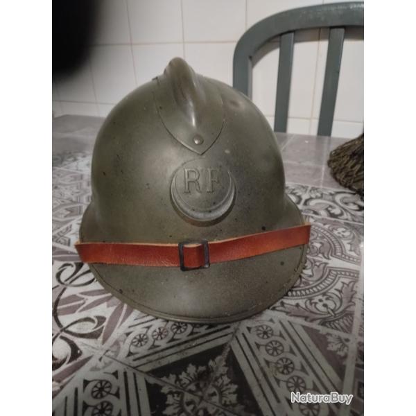 Casque Fran�ais Adrian WW2 troupes coloniales be et complet