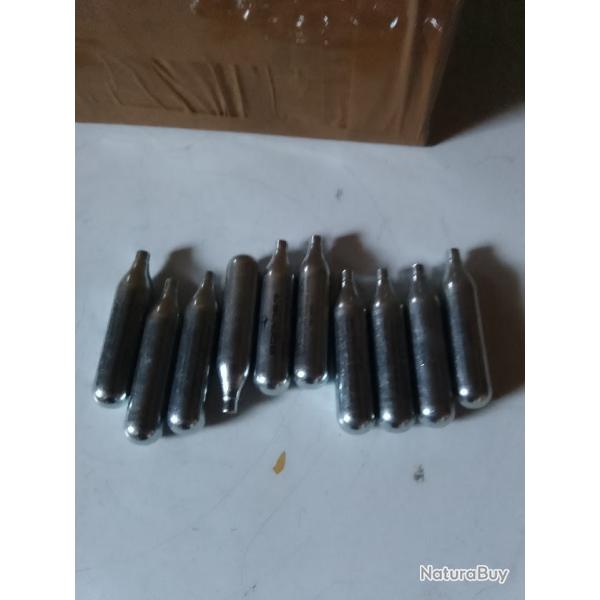 1 SPARCLETTE  12 GRAMMES CO2  FLASH GUN DEFENDE   ET PROTECTION