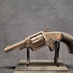 Revolver American pocket, Cal. 22 rimfire - 1� sans prix de r&eacute;serve !!