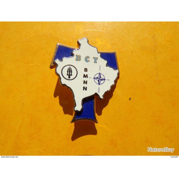 B.C.T, B.M.N.N. bleu fonc�, sigle B.C.T sur dor�, FABRICANT J.Y. SEGALEN ,HOMOLOGATION 4667 , BON ET