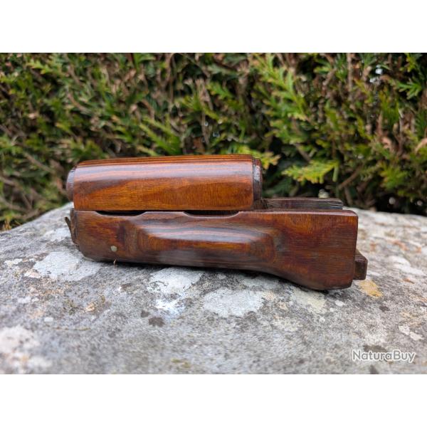 Vend garde main bois pour AK et AKM 2