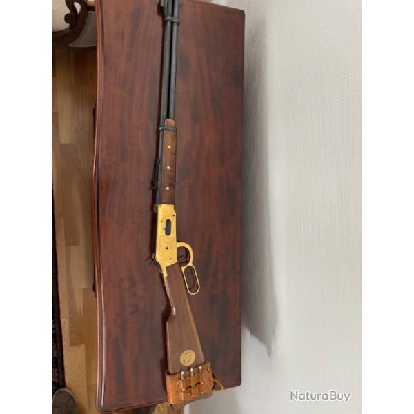 WINCHESTER COMMEMORATIVE COMANCHE