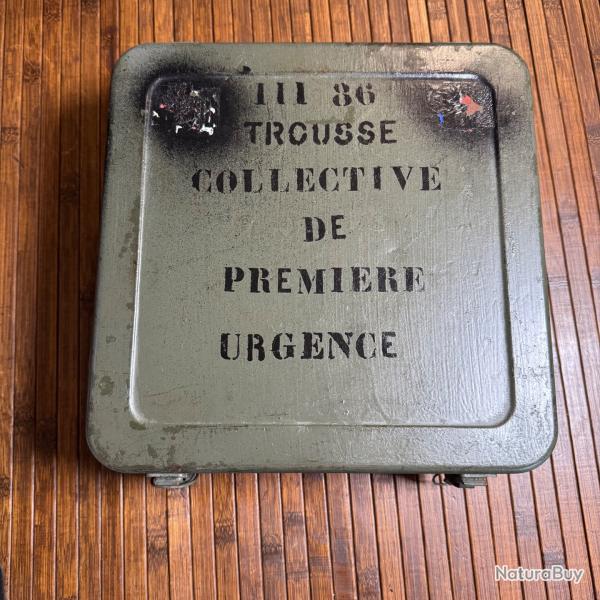GRANDE BO�TE MILITAIRE TROUSSE PREMI�RE URGENCE FRANCE