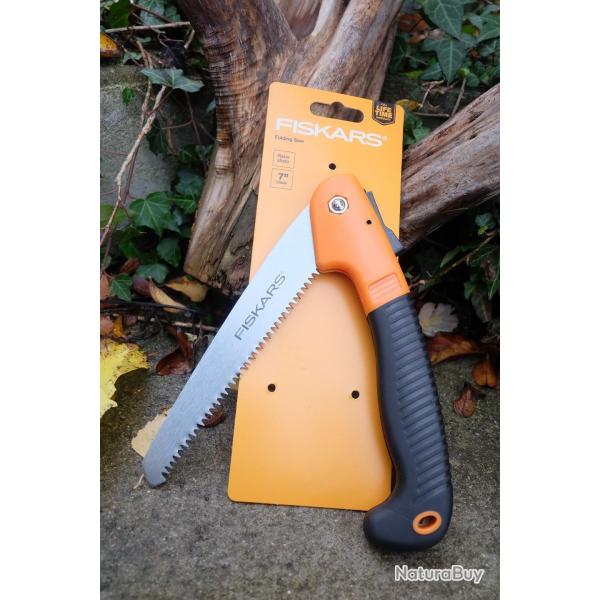 Couteau Scie Pliante Fiskars Lame Acier Tremp� Manche Softgrip Noir/Orange M�canisme de Verrouillage