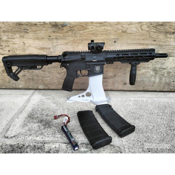 Airsoft M4 Saigo defense