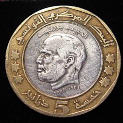 Tunisie piece de 5 dinars de 2002 bi metal  diametre 28,8 mm