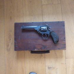 MALETTE R&Eacute;GLEMENTAIRE ANGLAISE POUR REVOLVER WEBLEY