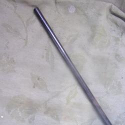 morceau de canon Remington calibre 7 mm exp. rem   long.  56  cm