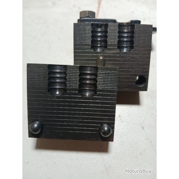 MOULE A BALLE LYMAN 2 CAVITES  356 REF 356404...... RARE PLUS FABRIQUE