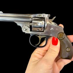 HARRINGTON RICHARDSON 1er FIRST MODEL cal. 22LR