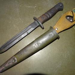 Poignard Fran&ccedil;ais US 17  Parachutiste/L&eacute;gion &eacute;trang&egrave;re.