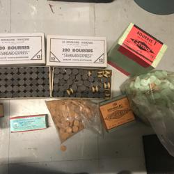 Bourre et carton cal 12